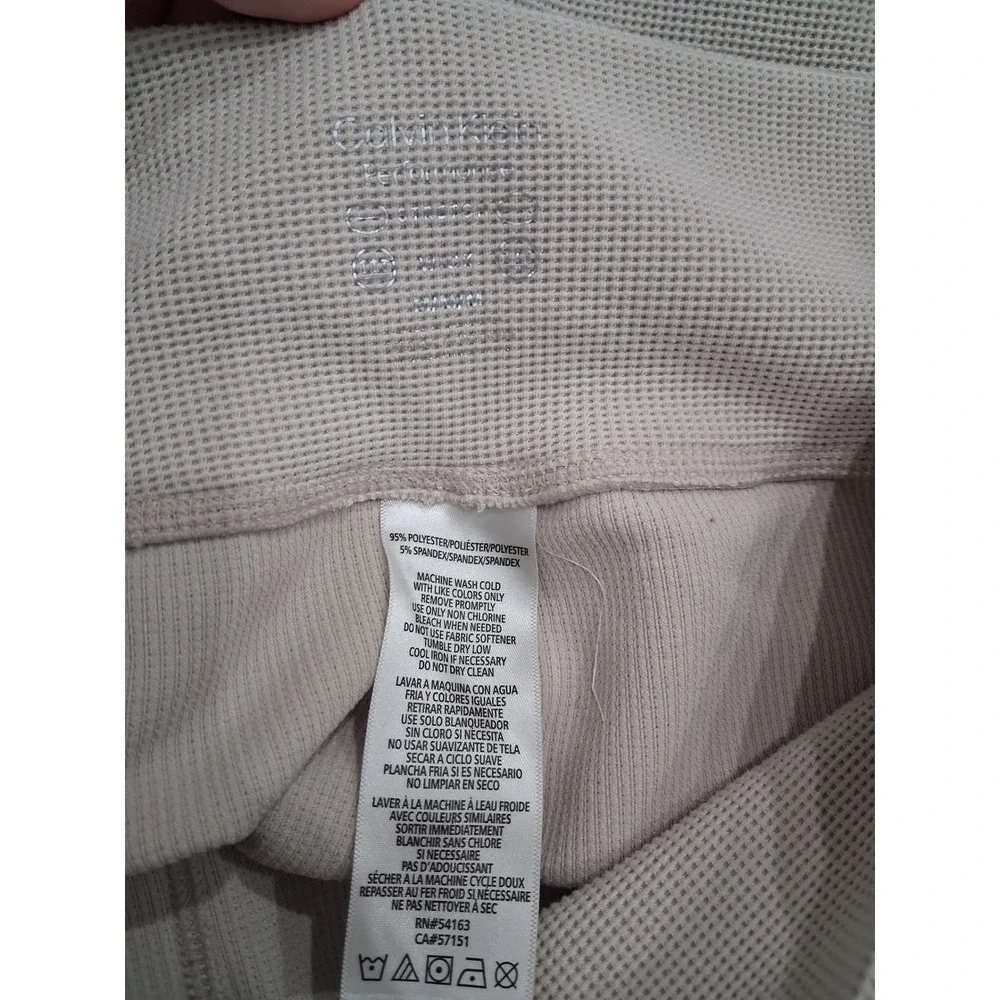 Calvin Klein calvin klein